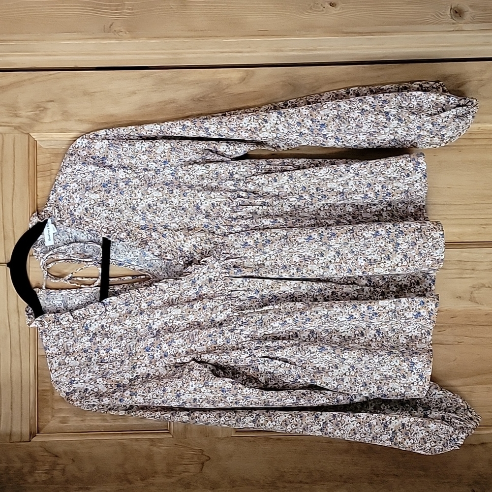Light weight top